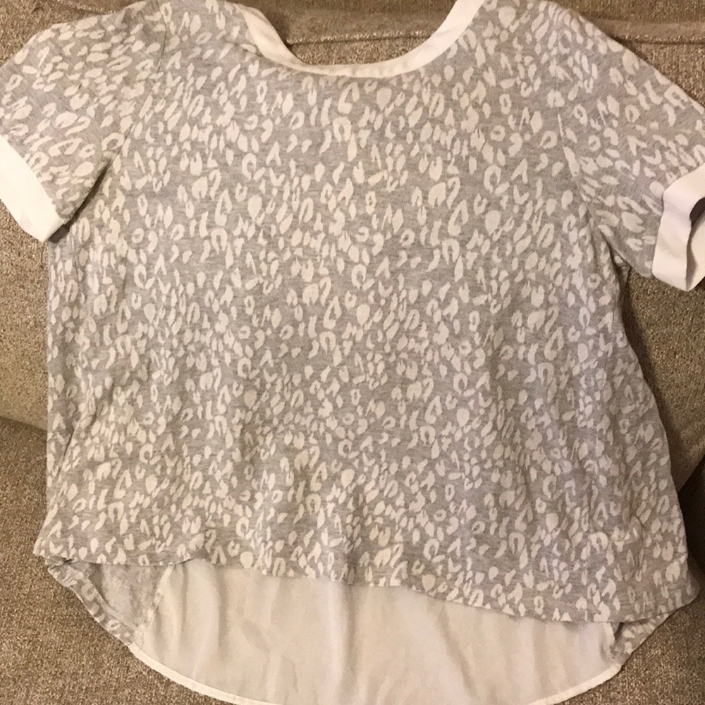 Gray leopard print shirt